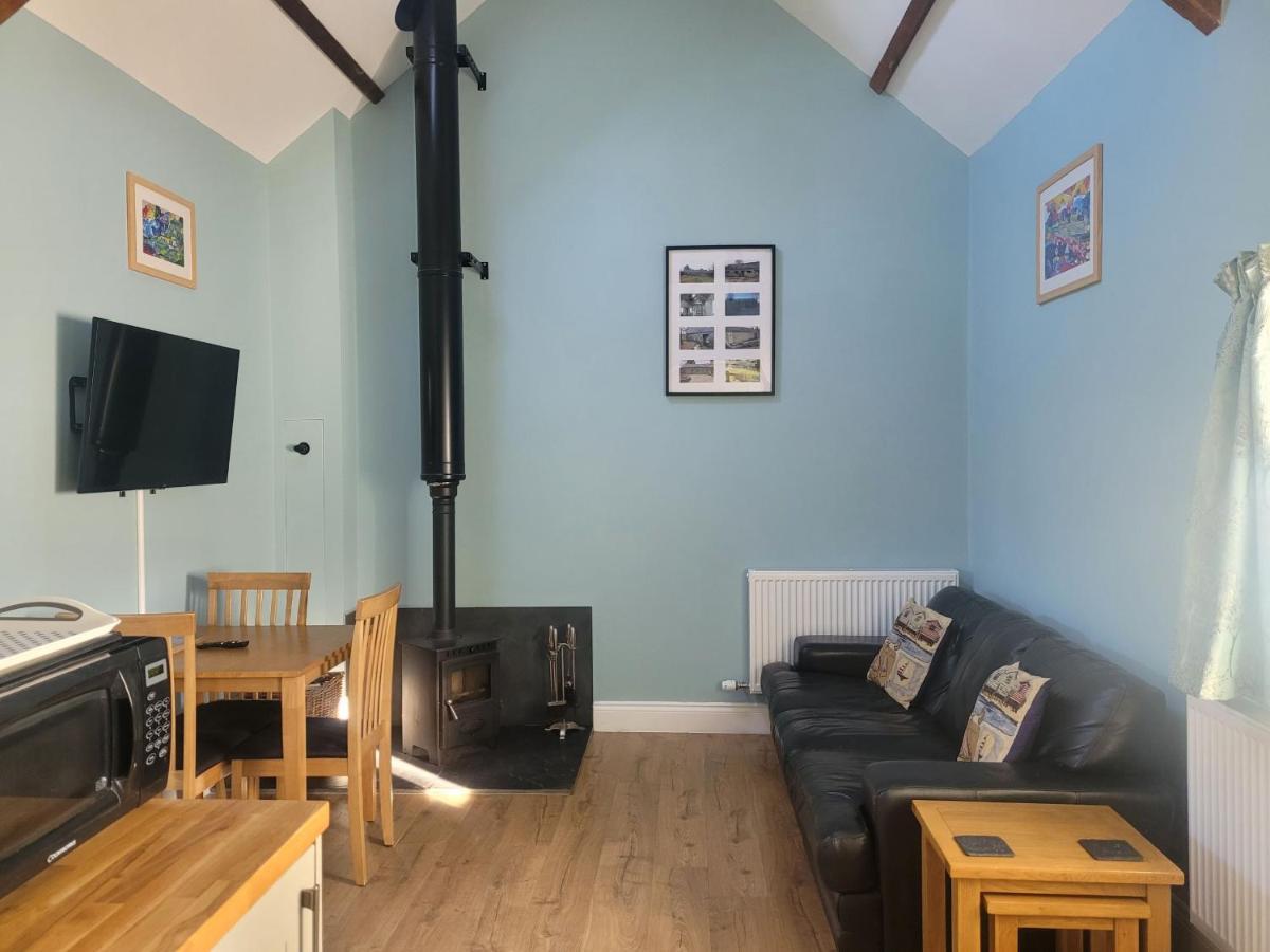 The Bakery Villa Llanddeiniol Exterior photo