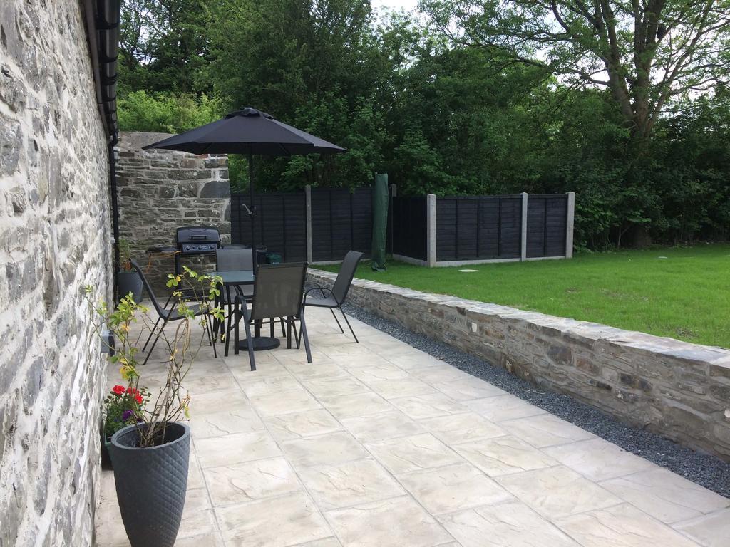 The Bakery Villa Llanddeiniol Exterior photo